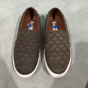 Steve Madden Sneakers